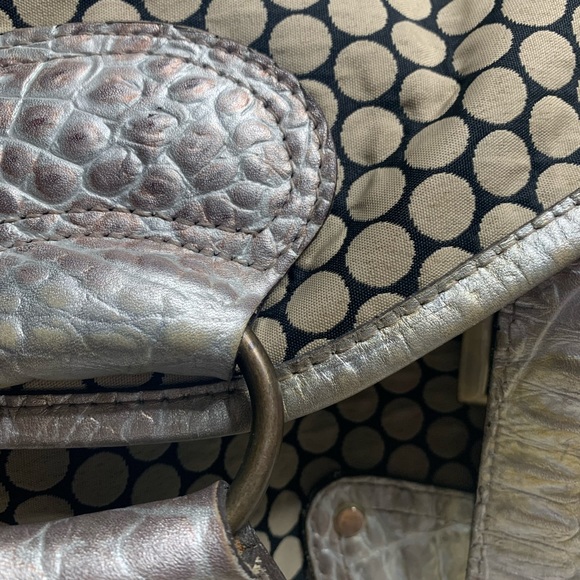 Mia Bossi crocodile skin diaper bag - Picture 2 of 4